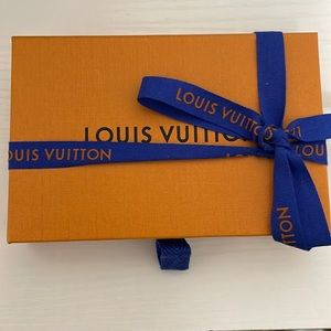 Louis Vuitton small card case box